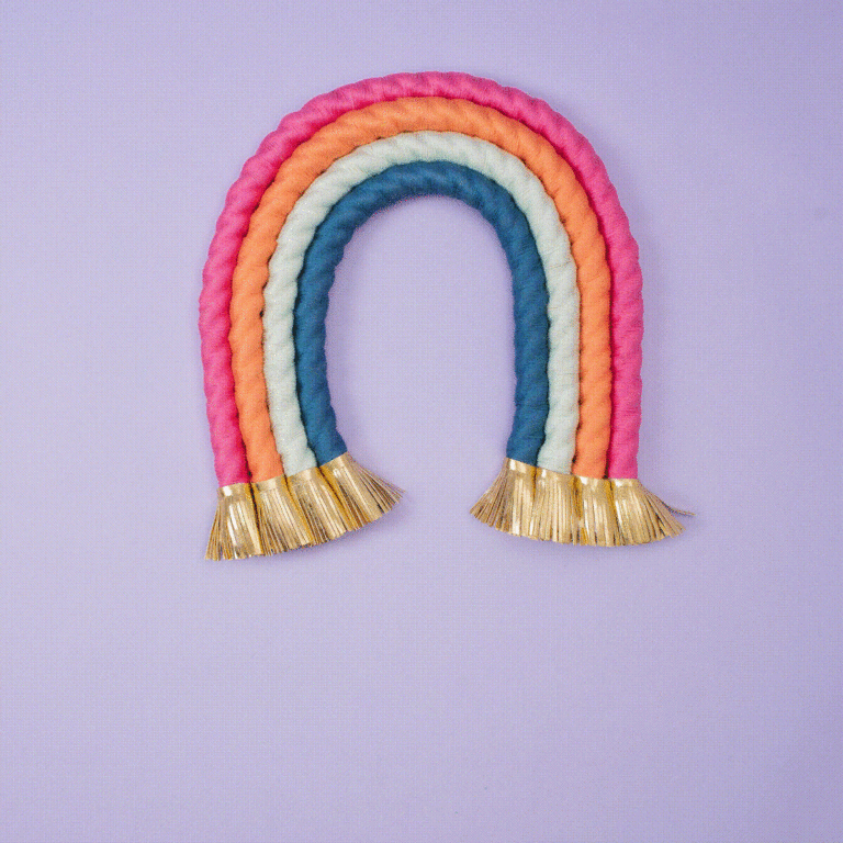 Bluprint 20190404 Editorial Home Garden Rainbow Wall Decor 2091 768x768